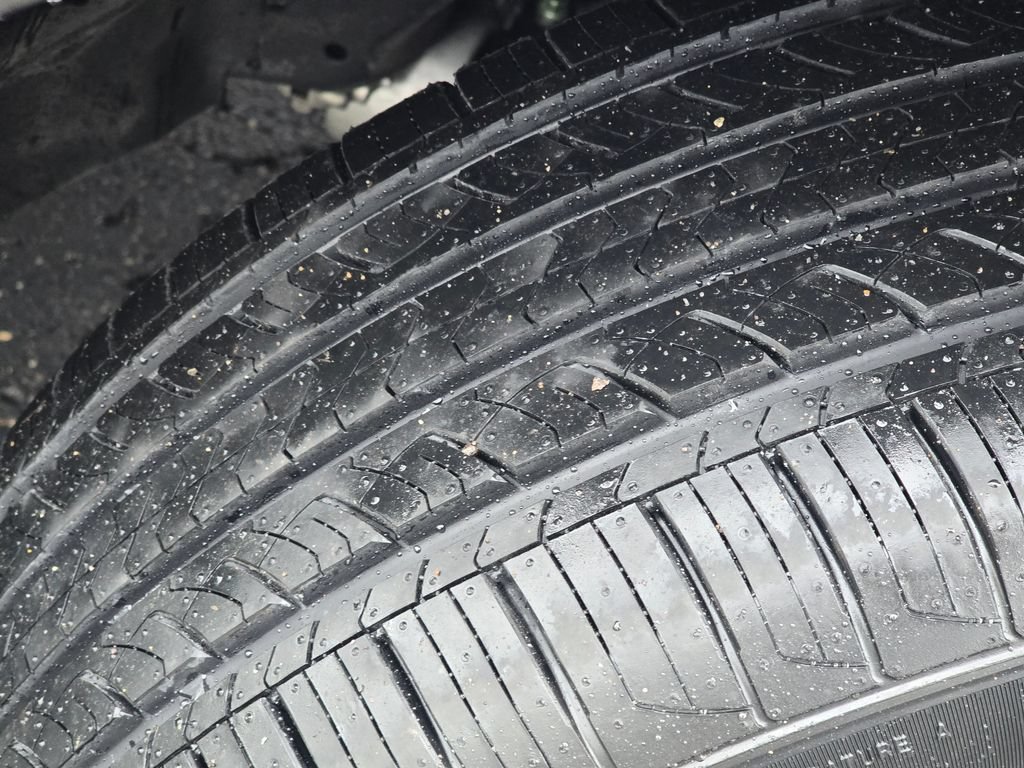 Certified 2022 Honda CR-V Touring image 11