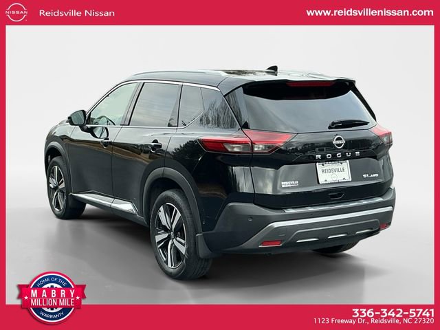 Used 2023 Nissan Rogue SL w/ SL Premium Package image 4