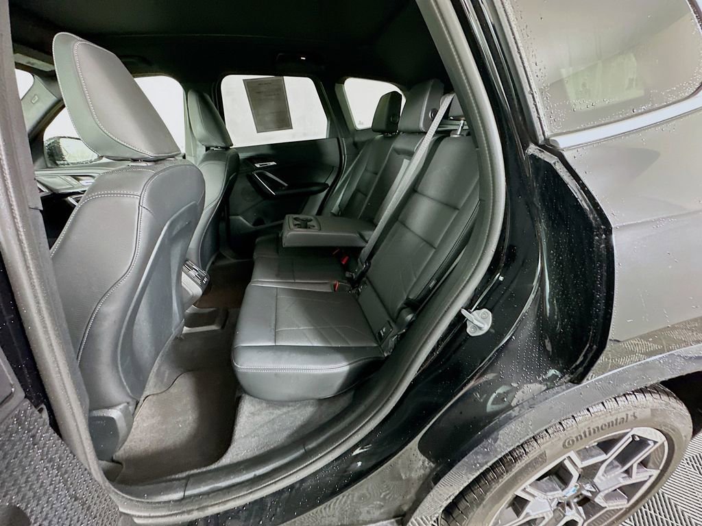 Used 2025 BMW X1 xDrive28i image 32