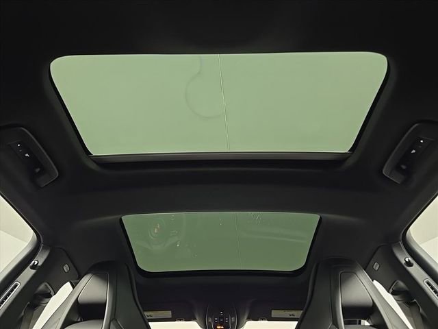 New 2026 Porsche Panamera 4 image 14