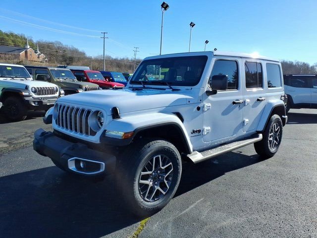 New 2026 Jeep Wrangler Unlimited Sahara AWD/4WD image 5