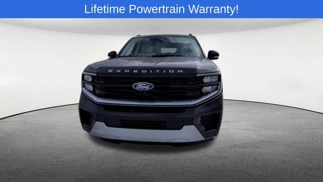 New 2026 Ford Expedition Platinum w/ Driver's Package image 3