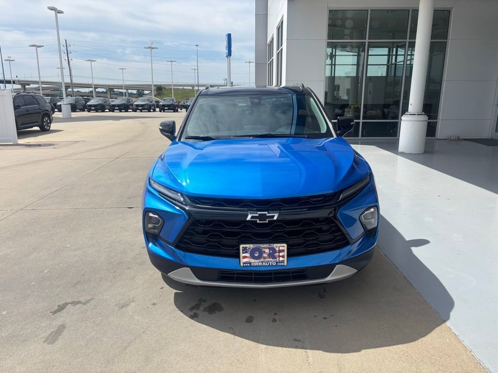 New 2026 Chevrolet Blazer LT w/ Midnight/Sport Edition image 2