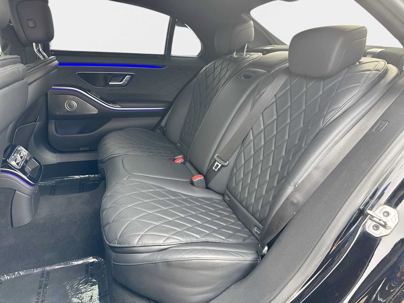 Used 2024 Mercedes-Benz S 580e 4MATIC Sedan image 18