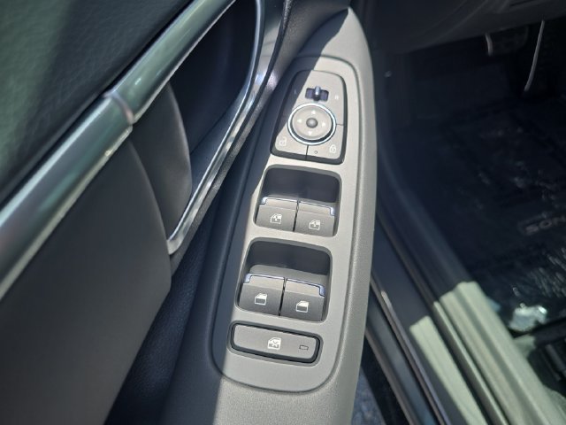 Used 2020 Hyundai Sonata SEL Plus w/ Tech Package FWD image 17