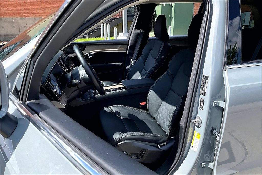 Used 2026 Volvo XC90 B6 Plus AWD/4WD image 33