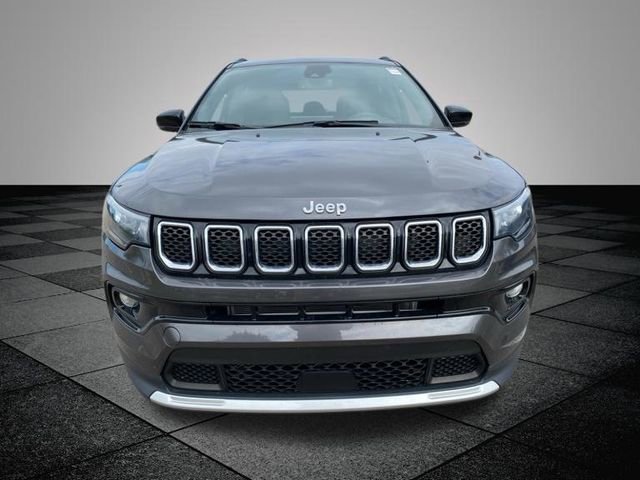 Used 2023 Jeep Compass Limited AWD/4WD image 7