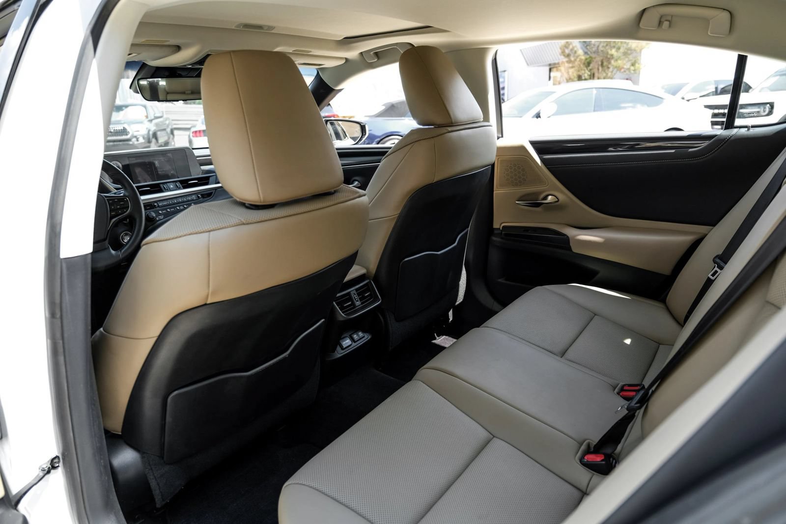 Used 2020 Lexus ES 350 w/ Premium Package FWD image 39