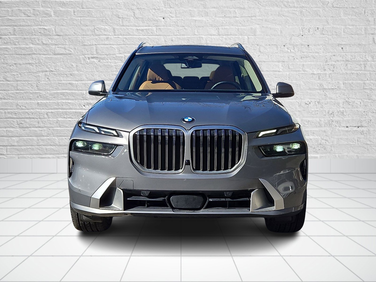 Used 2024 BMW X7 xDrive40i w/ Premium Package AWD/4WD image 2