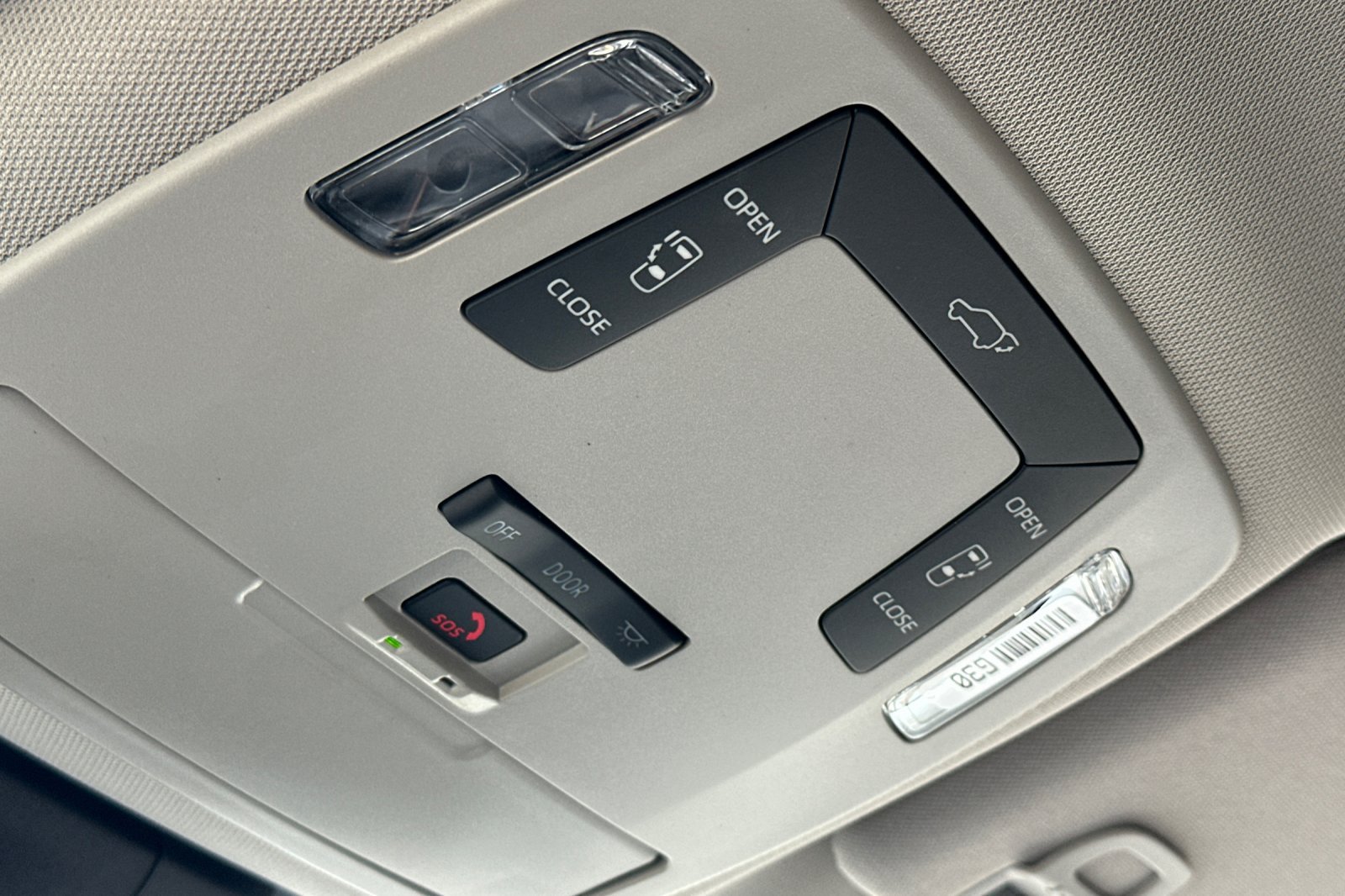Certified 2026 Toyota Sienna LE FWD image 25