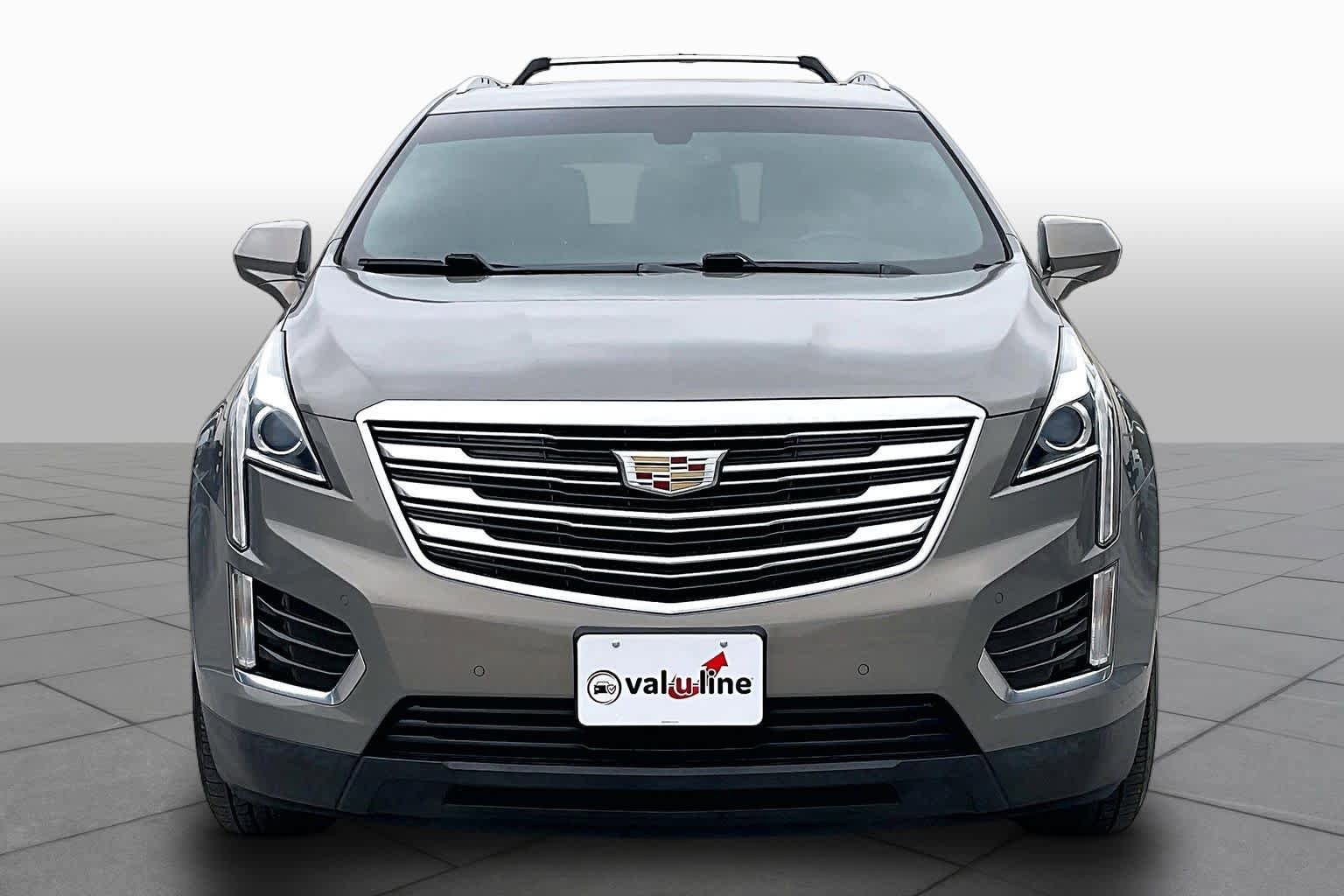 Used 2018 Cadillac XT5 Luxury FWD image 4