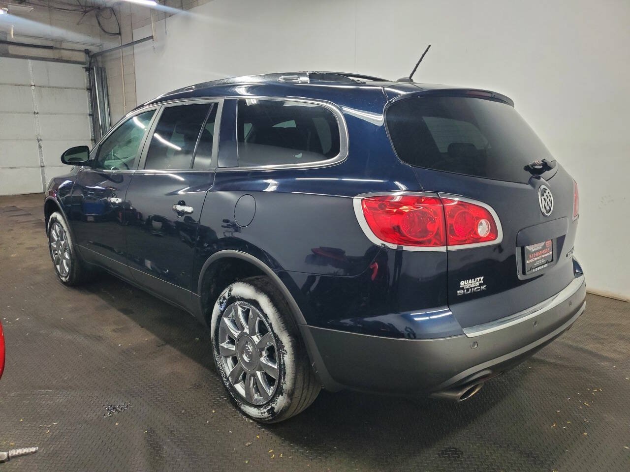 Used 2012 Buick Enclave Premium AWD/4WD image 5