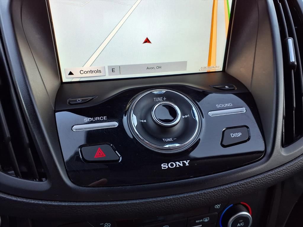 Used 2018 Ford Escape Titanium w/ Ford Safe & Smart Package image 10