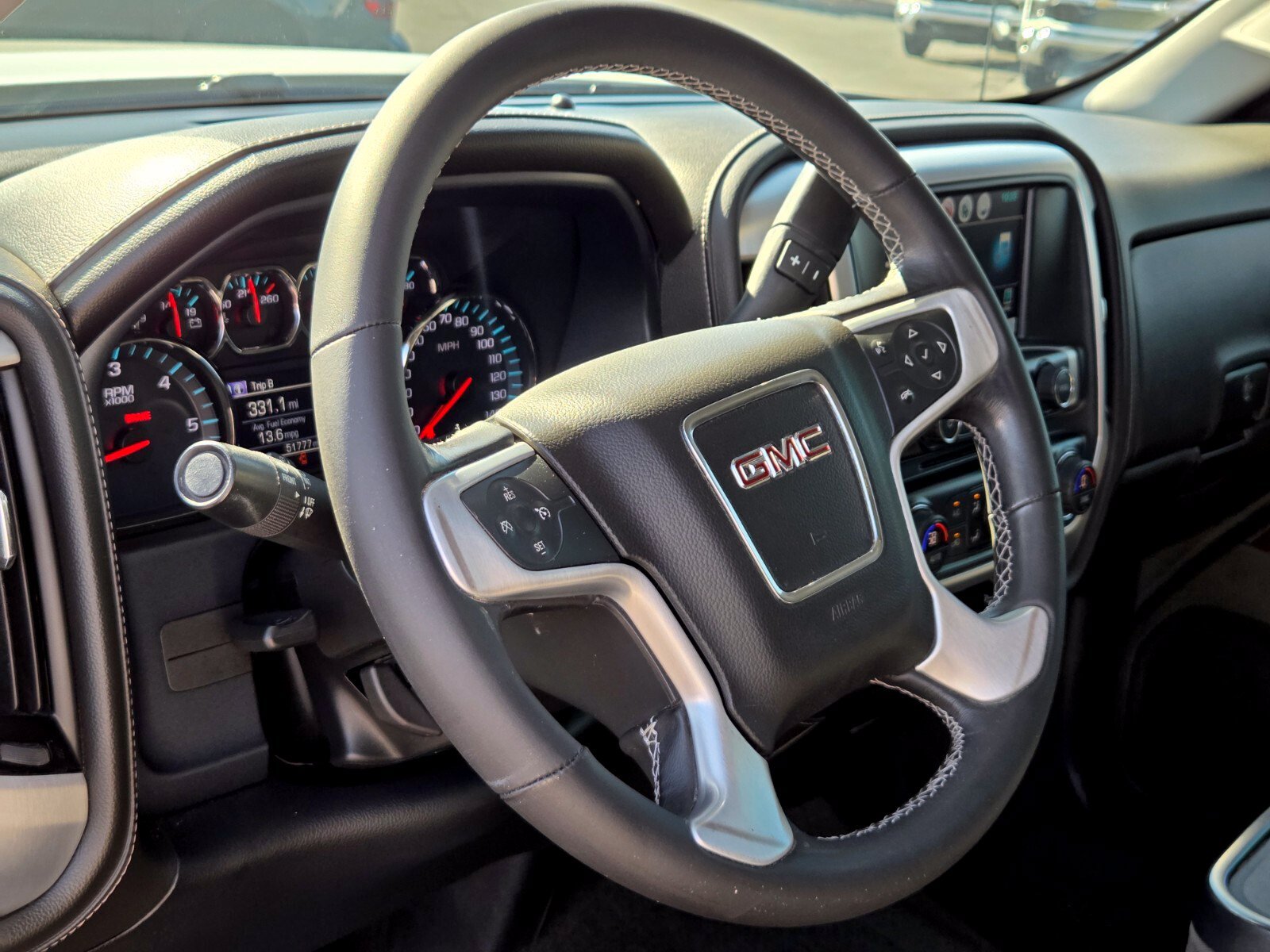 Used 2017 GMC Sierra 2500 SLE w/ HD SLE Preferred Plus Package AWD/4WD image 18