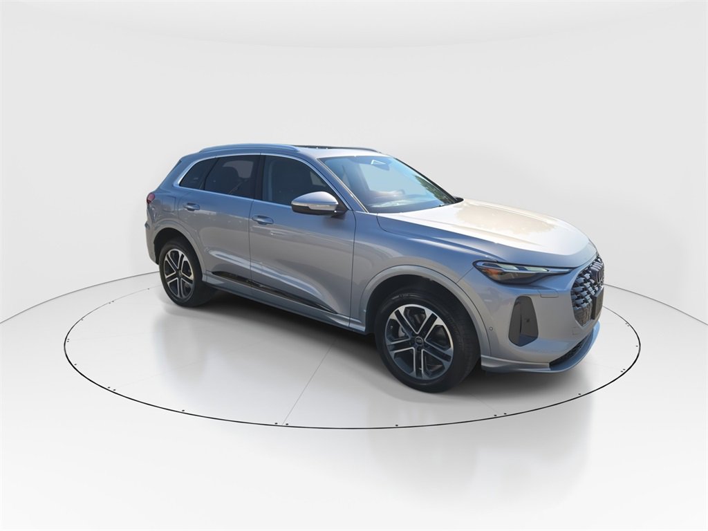 New 2025 Audi Q5 Premium image 2