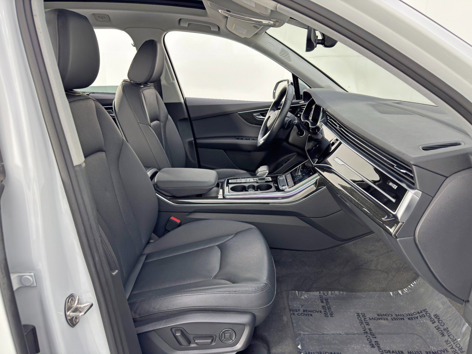 Used 2022 Audi Q7 Premium Plus image 15