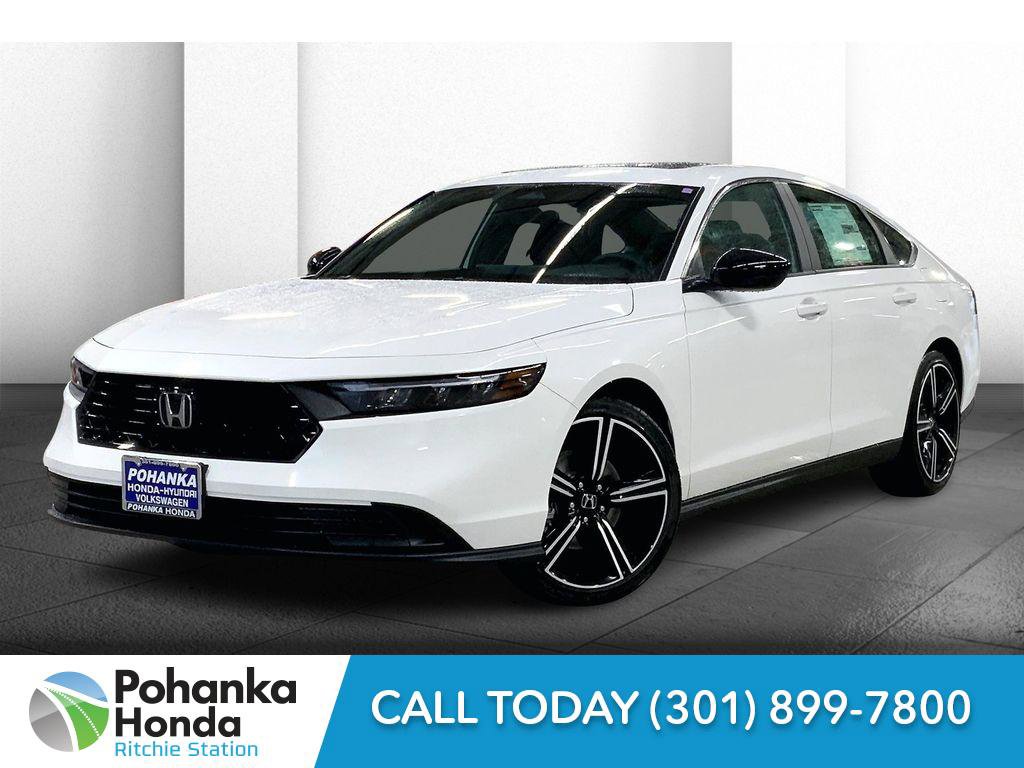 Used 2025 Honda Accord Sport image 2