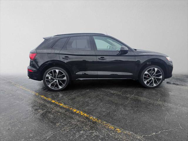 Used 2023 Audi SQ5 Premium Plus w/ Premium Plus Package AWD/4WD image 2