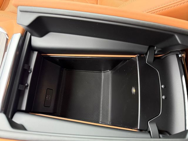 New 2026 BMW X5 xDrive50e w/ Climate Comfort Package AWD/4WD image 25