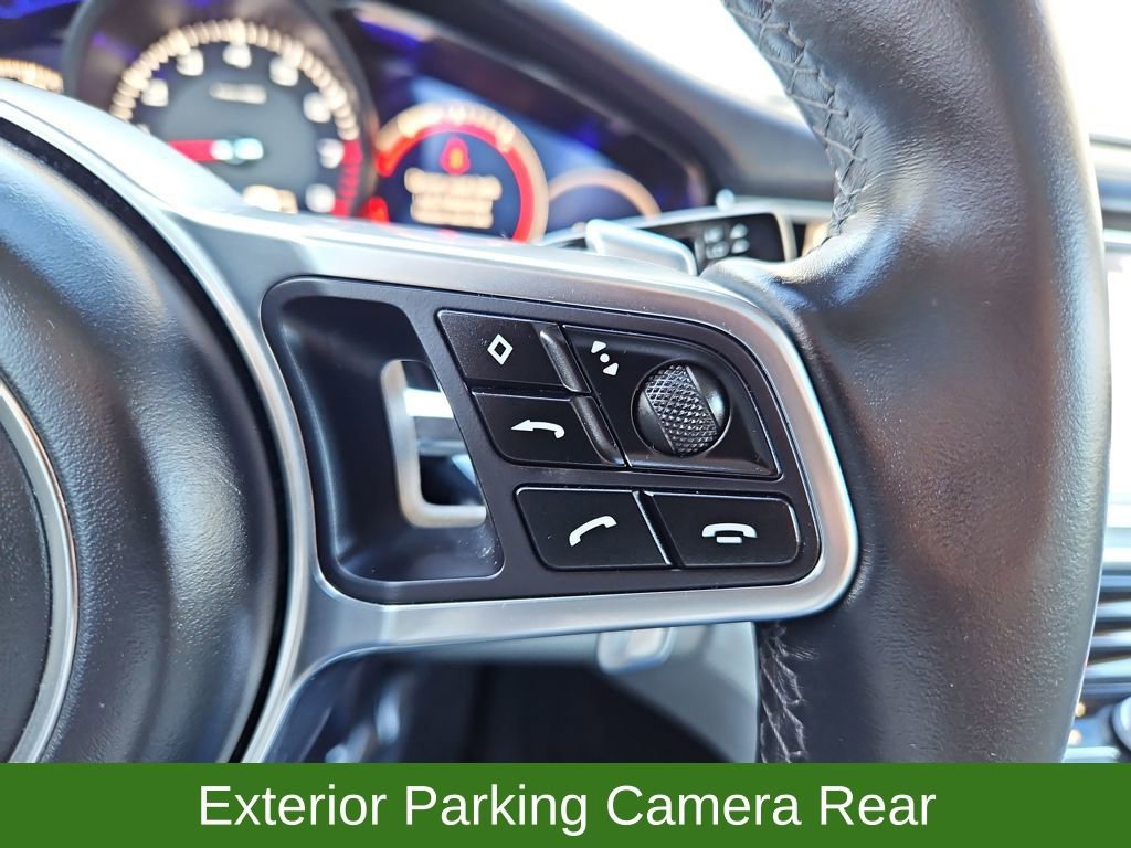 Used 2018 Porsche Panamera image 12