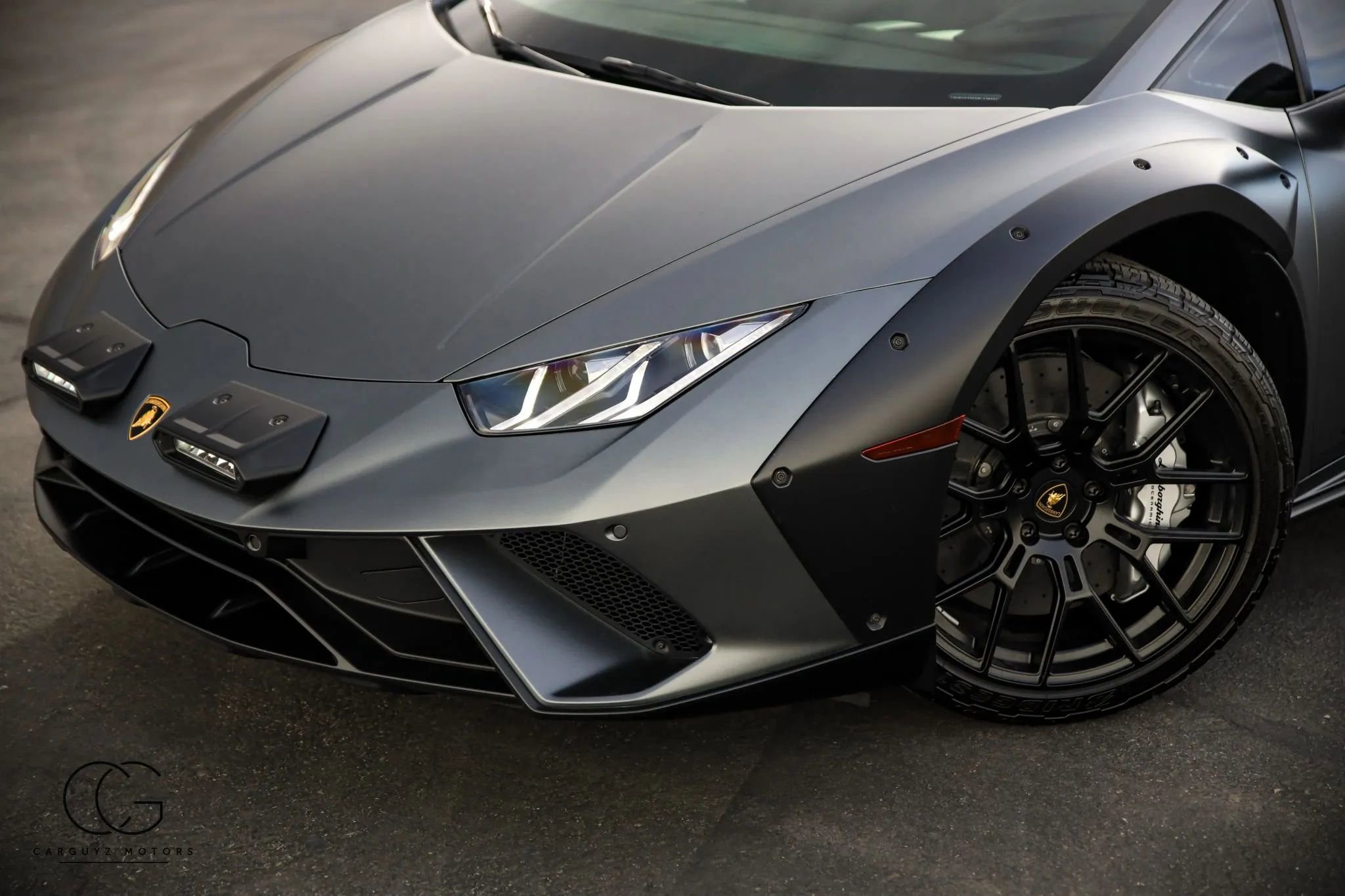 Used 2024 Lamborghini Huracan Sterrato AWD/4WD image 8