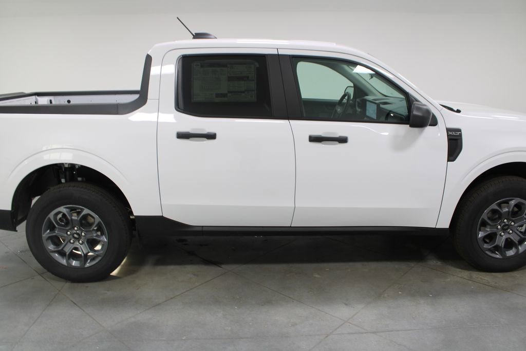 New 2025 Ford Maverick XLT w/ Equipment Group 302A image 10