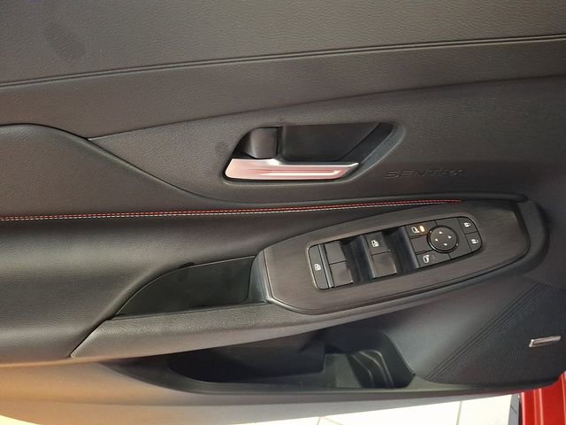 New 2026 Nissan Sentra SR image 9