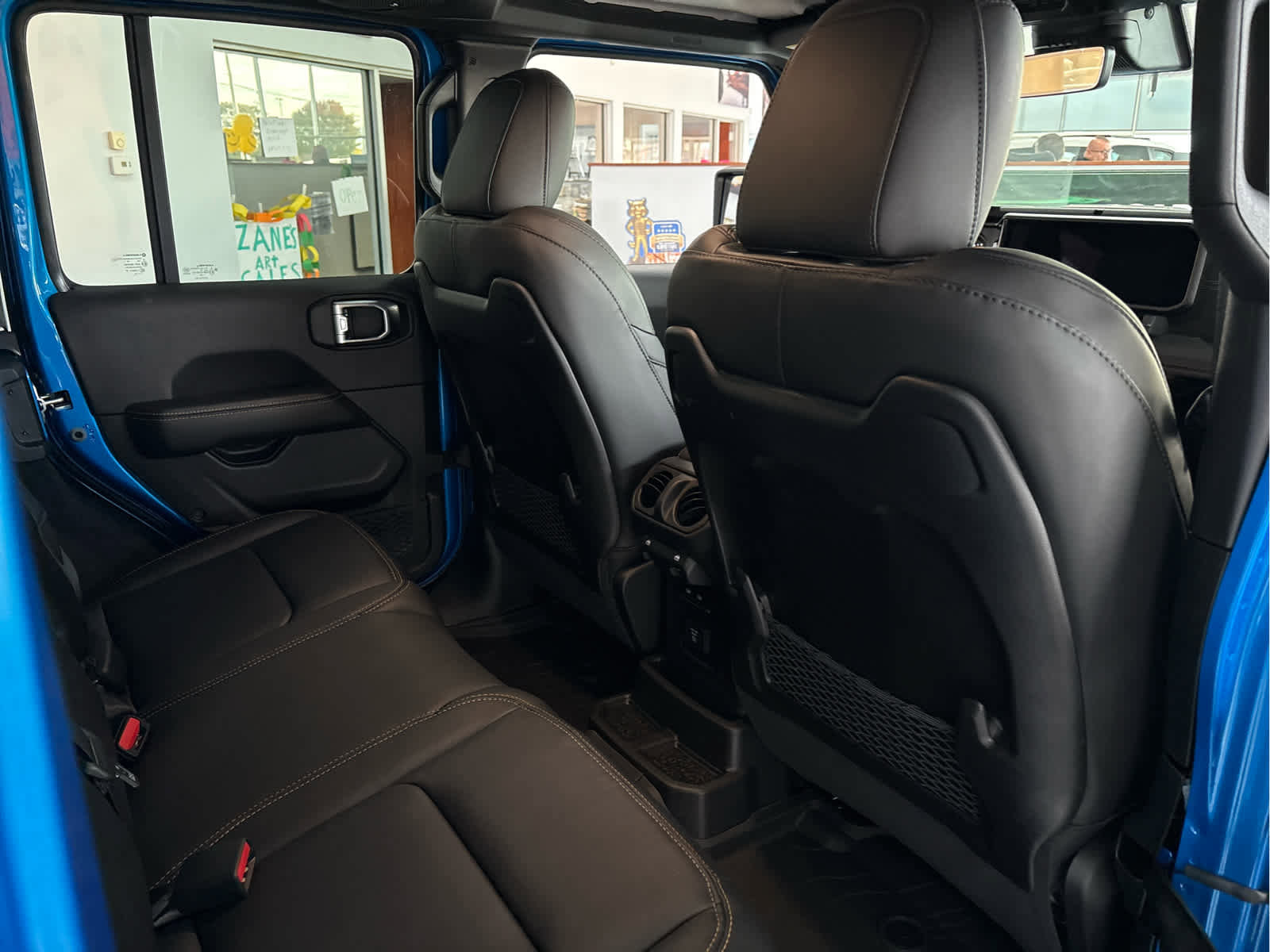 Used 2024 Jeep Wrangler Unlimited Rubicon 392 image 26