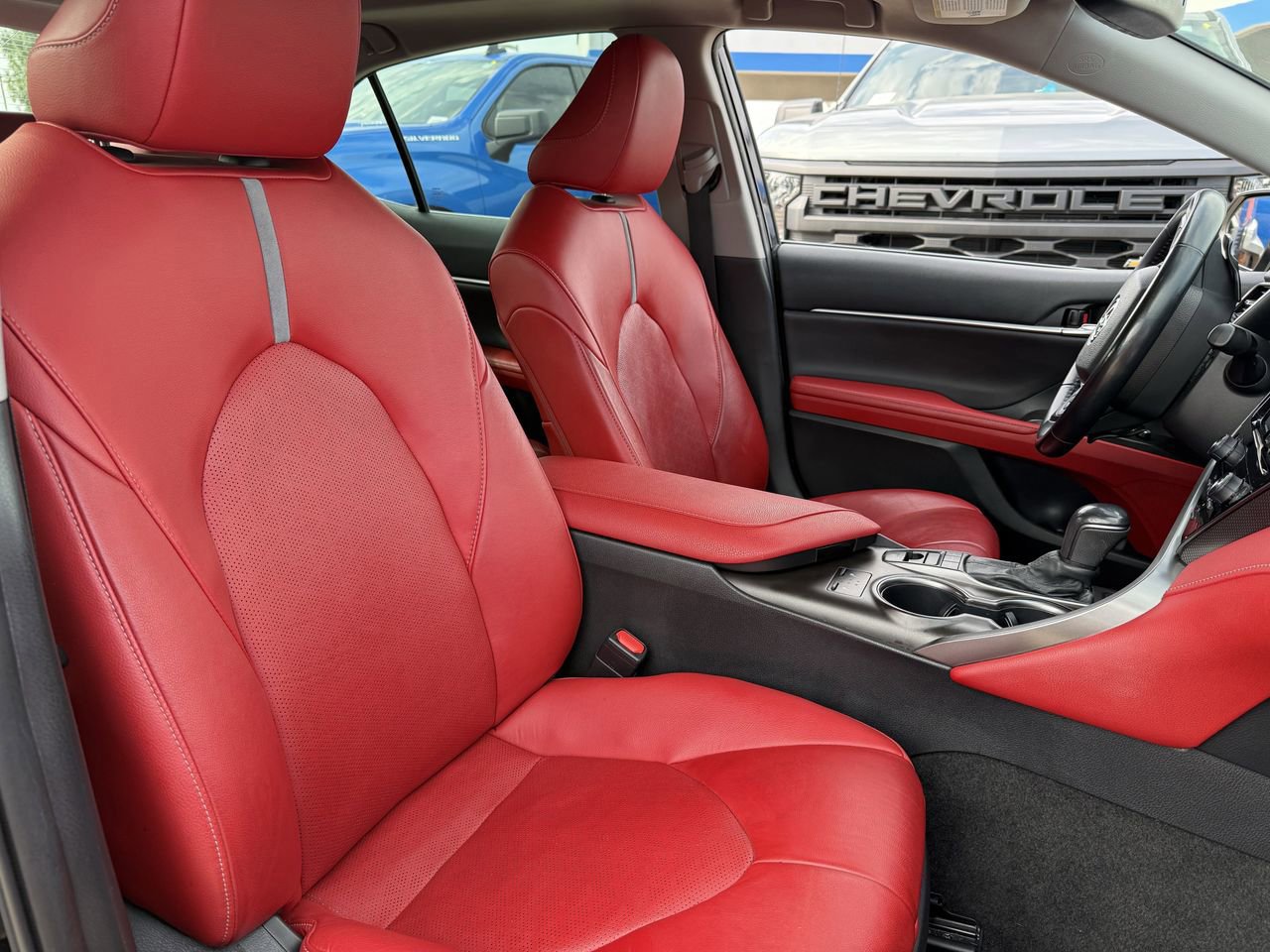 Used 2022 Toyota Camry XSE FWD image 21