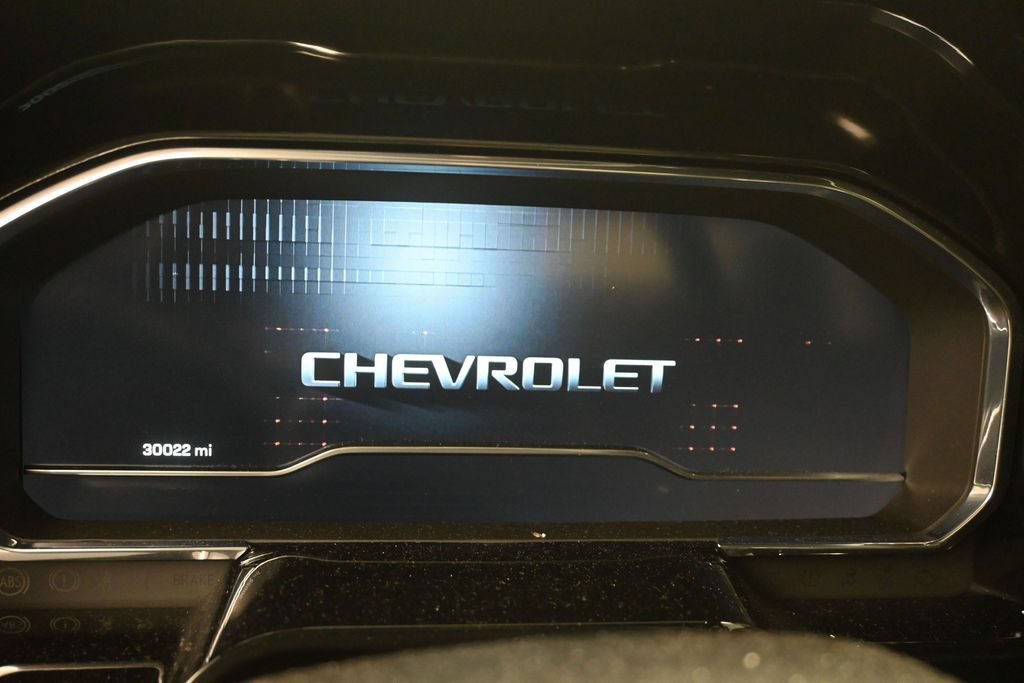 Used 2024 Chevrolet Silverado 1500 LTZ RWD image 11