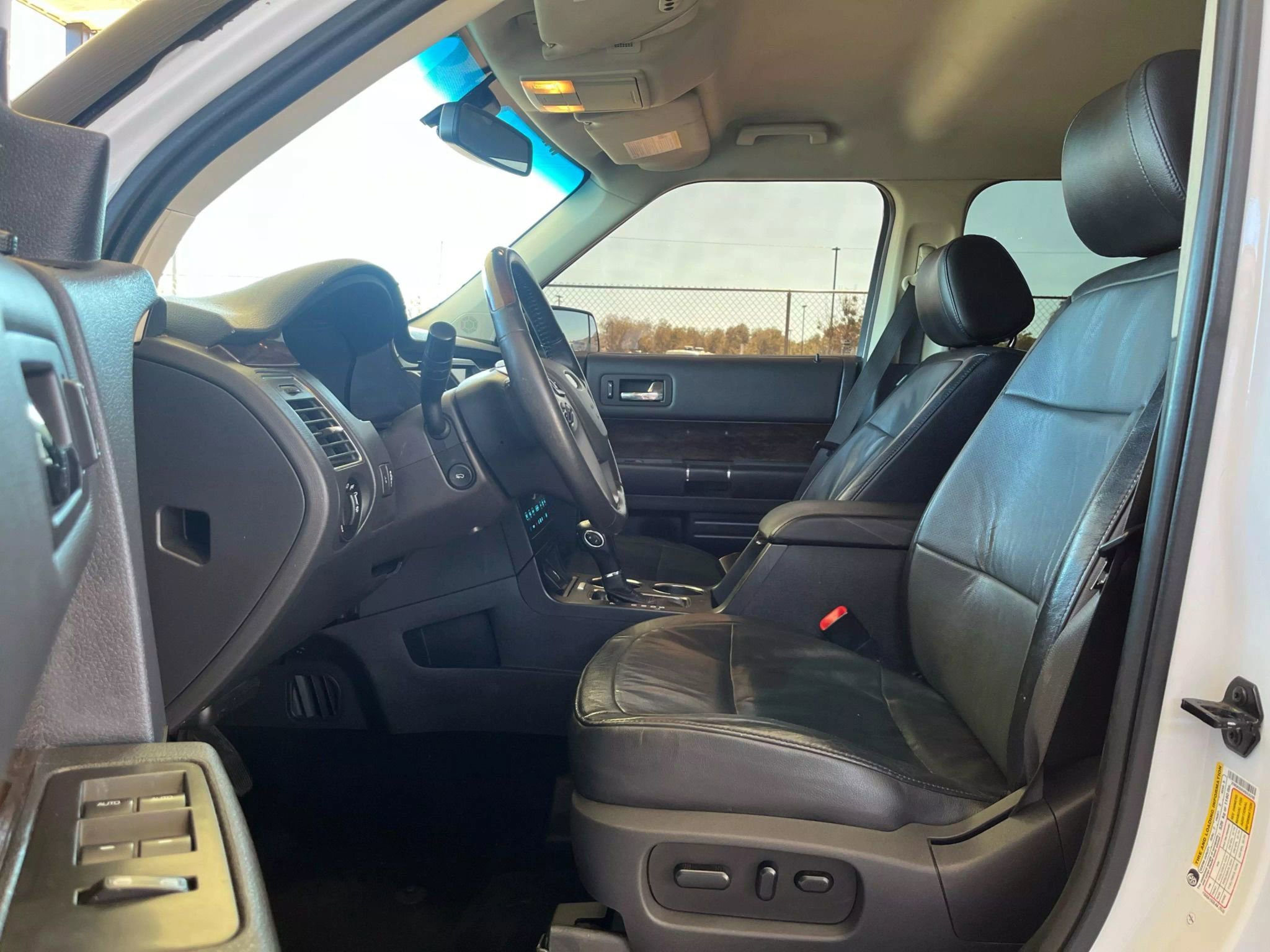 Used 2019 Ford Flex Limited image 10
