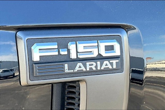 Used 2021 Ford F150 Lariat w/ Equipment Group 502A High AWD/4WD image 24