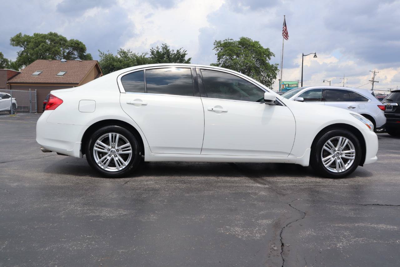 Used 2011 INFINITI G25 x w/ Moonroof Pkg AWD/4WD image 6