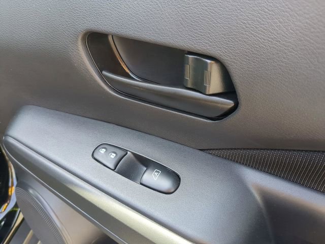 Certified 2025 Nissan Kicks Play S FWD image 29