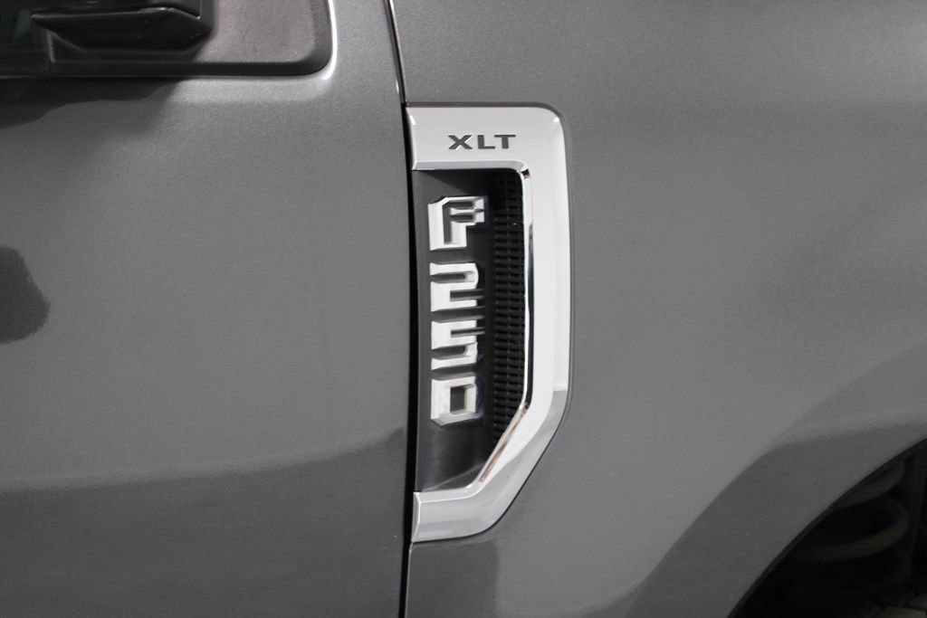 Used 2017 Ford F250 XLT w/ XLT Value Package image 13