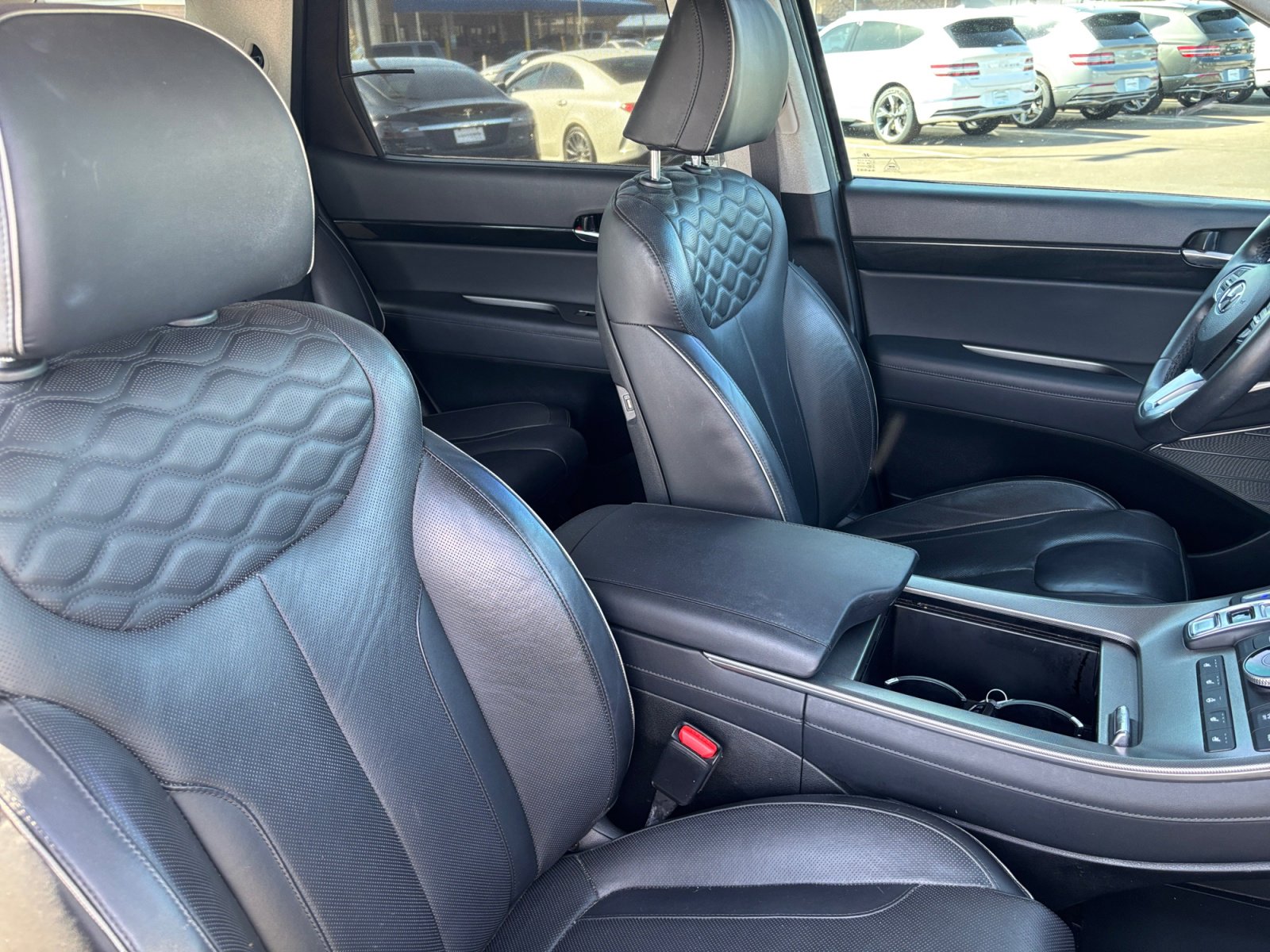 Used 2021 Hyundai Palisade Limited w/ Cargo Package FWD image 19