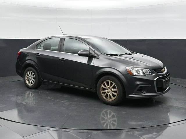 Used 2017 Chevrolet Sonic LT FWD image 3