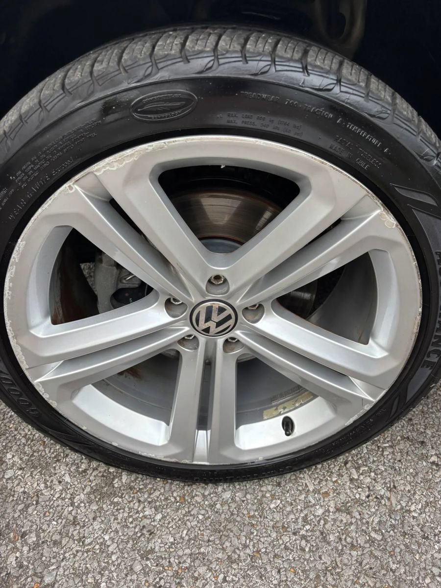 Used 2015 Volkswagen Tiguan R-Line AWD/4WD image 26
