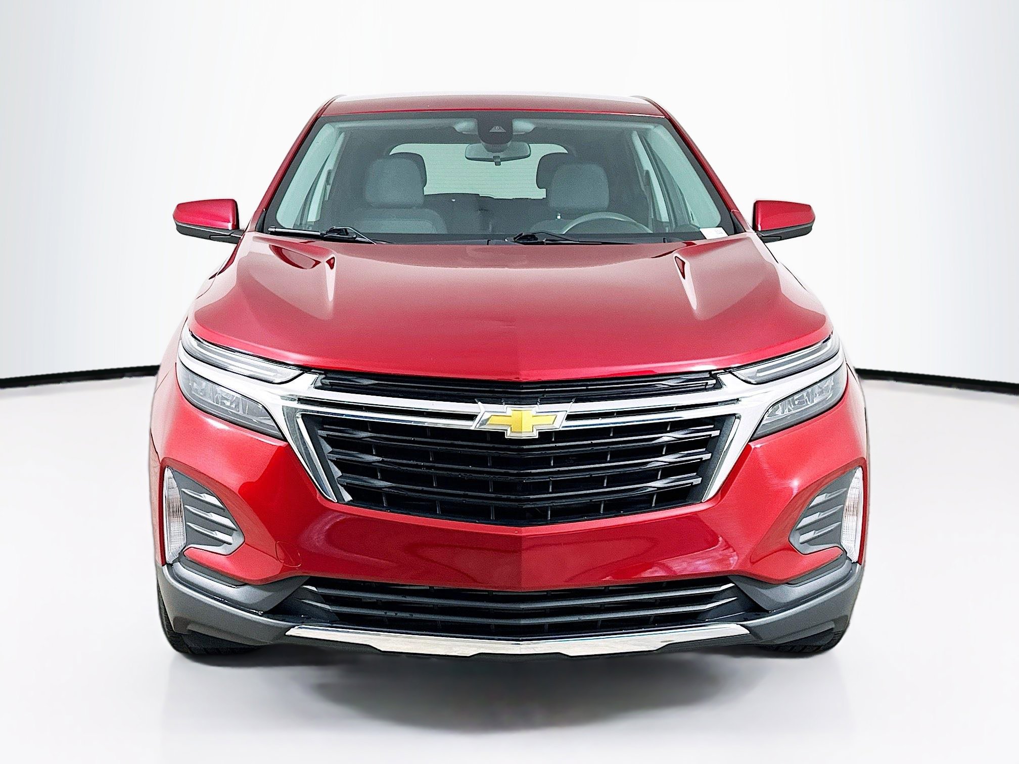 Used 2022 Chevrolet Equinox LT image 2
