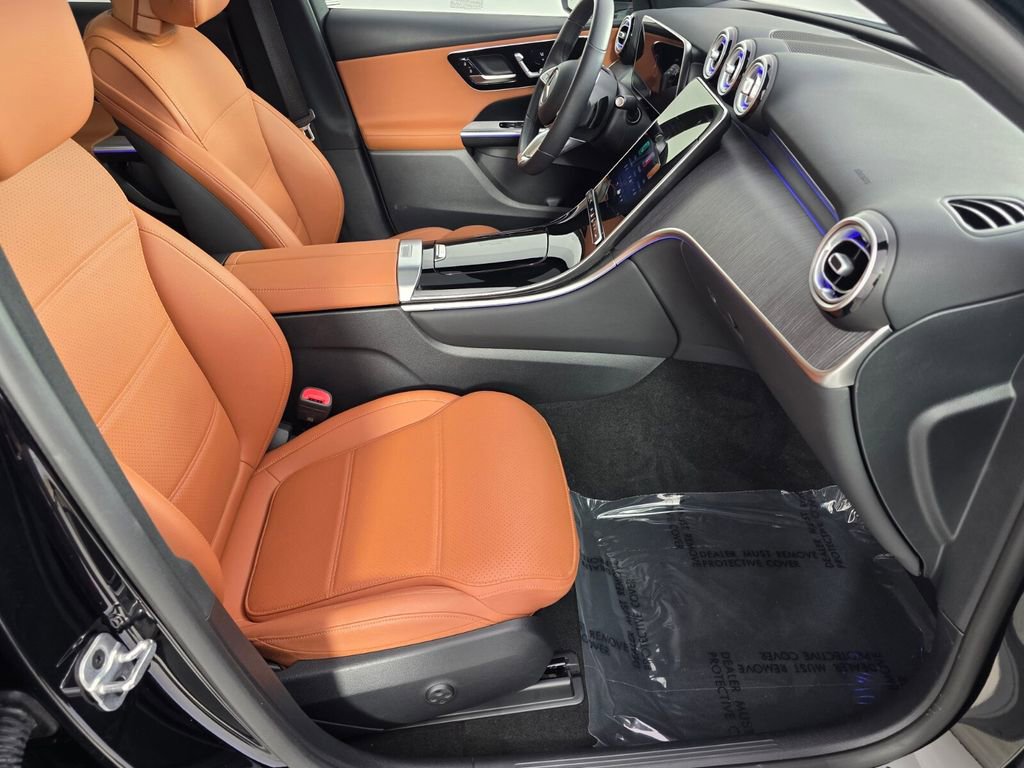 Certified 2025 Mercedes-Benz GLC 300 image 27