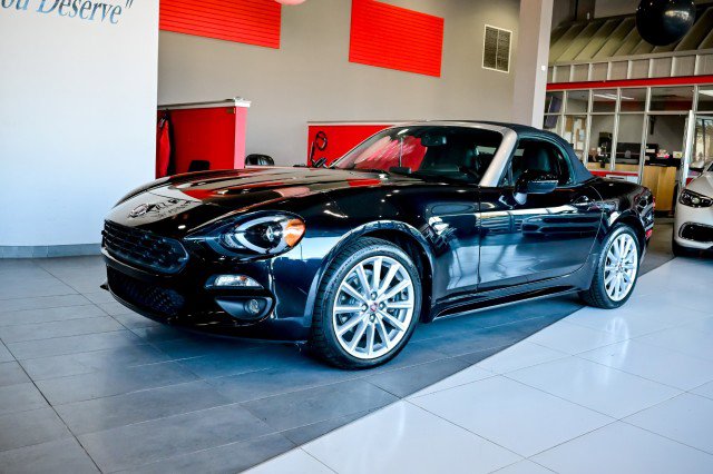 Used 2019 FIAT 124 Spider Lusso w/ Convenience Group image 1