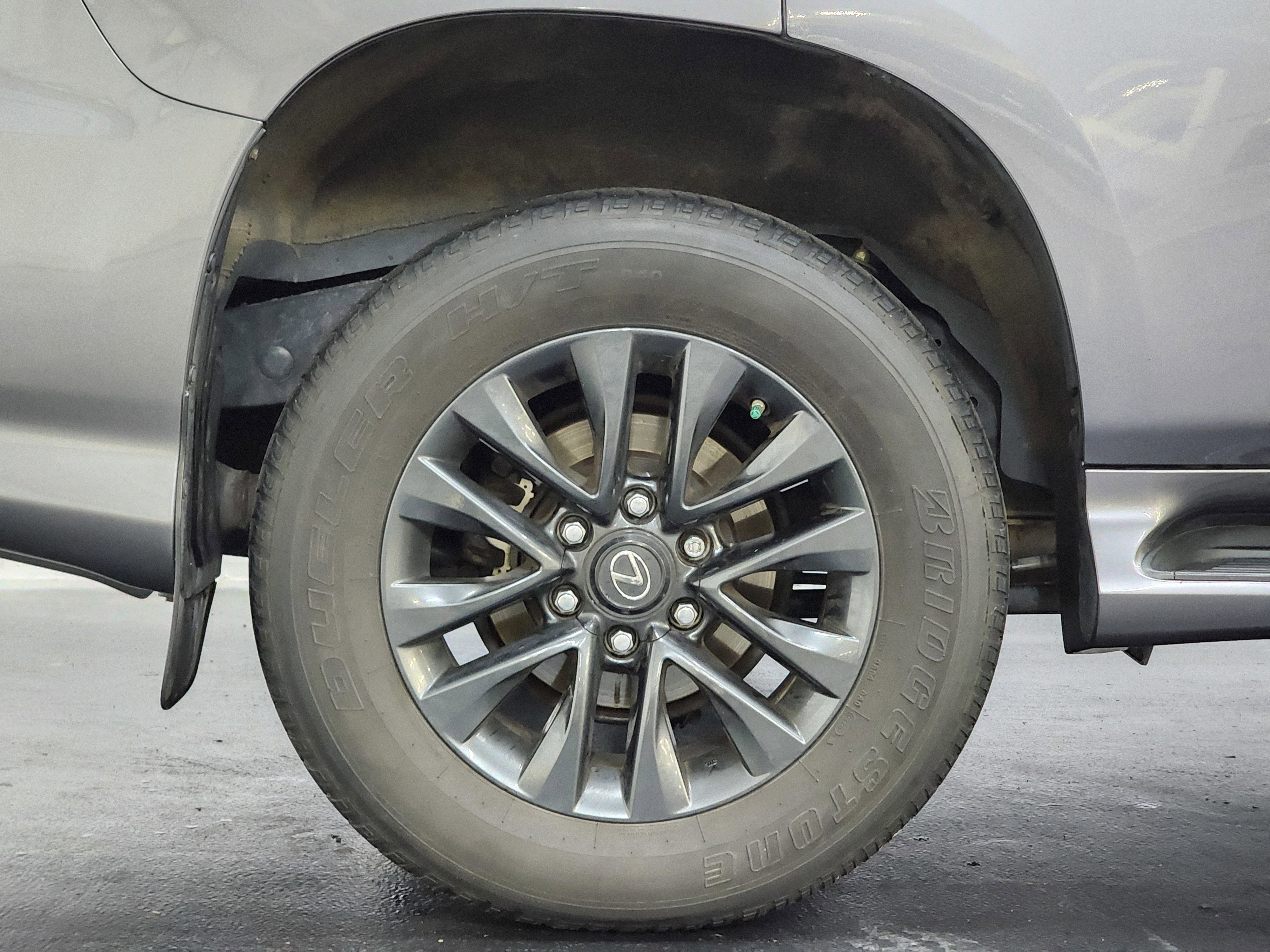 Used 2021 Lexus GX 460 Premium image 29