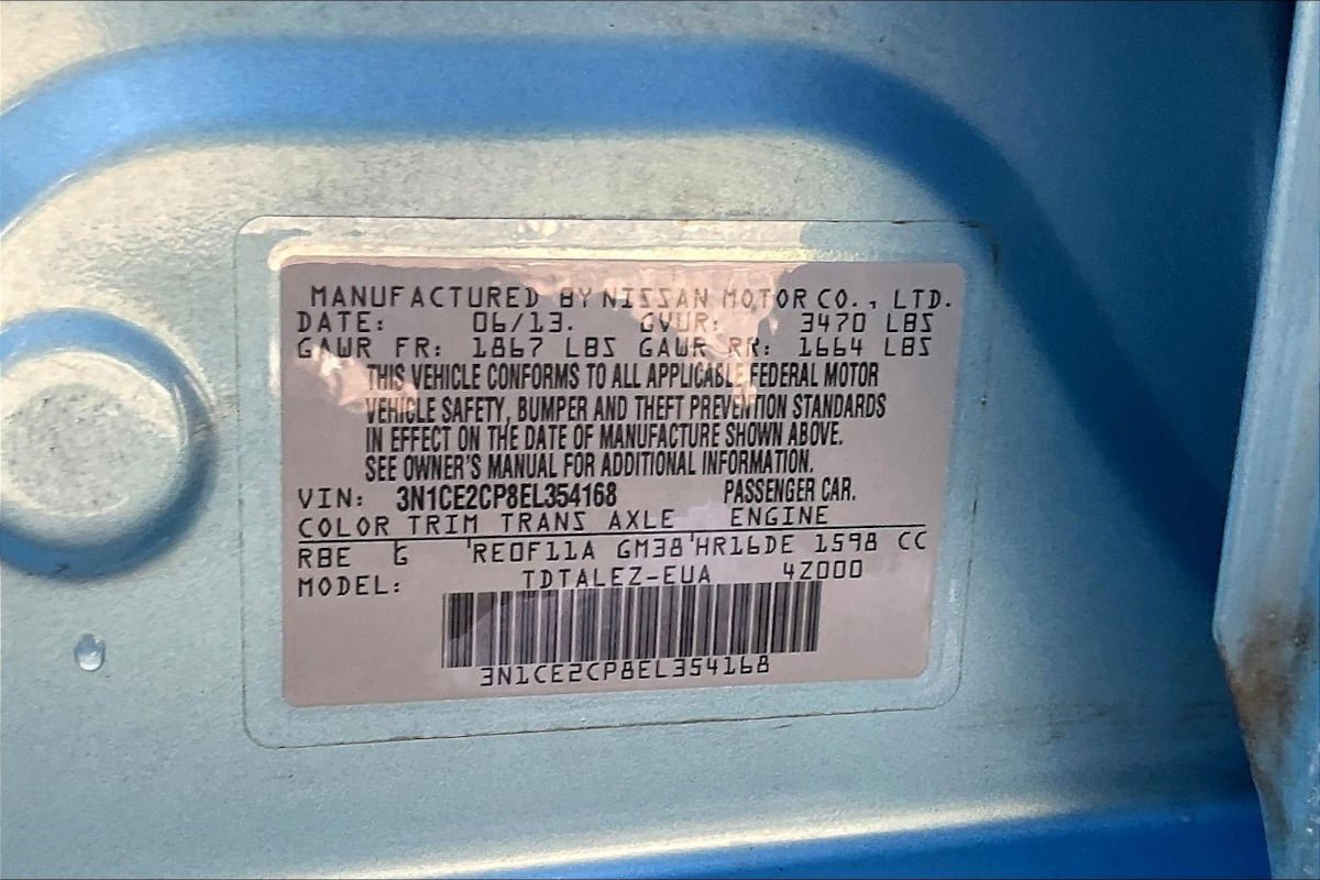 Used 2014 Nissan Versa Note SV w/ SL Package FWD image 18