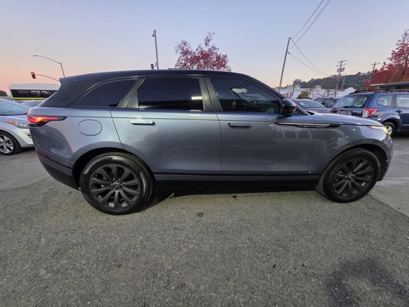 Used 2020 Land Rover Range Rover Velar R-Dynamic S image 4
