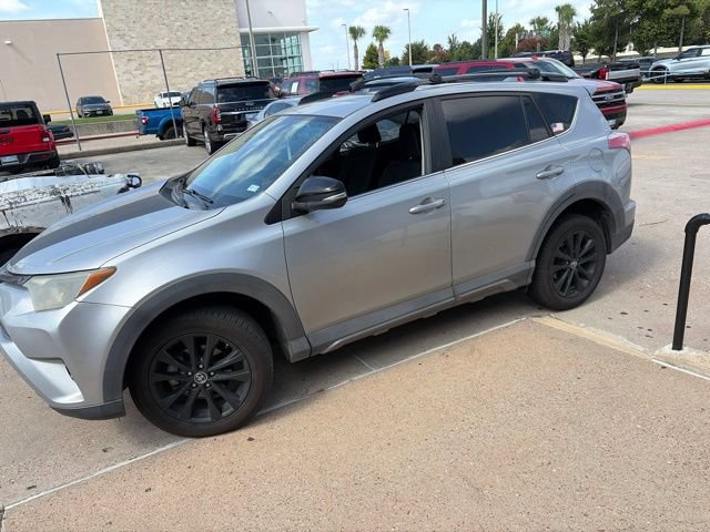 Used 2018 Toyota RAV4 Adventure AWD/4WD image 4