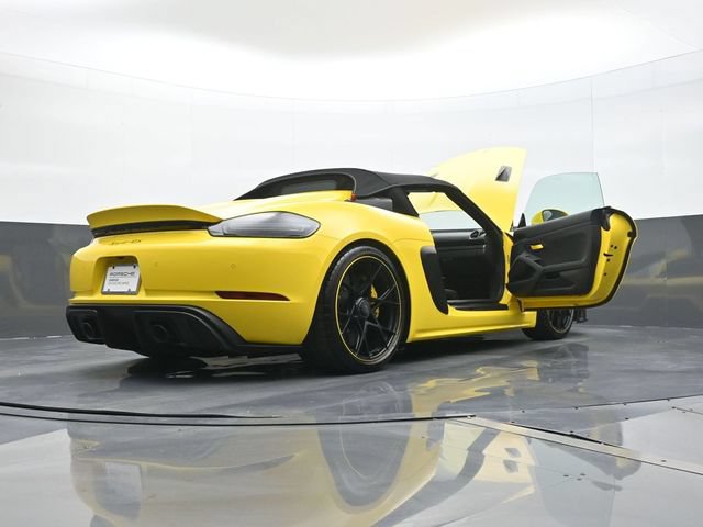 Certified 2025 Porsche 718 Boxster Spyder RS w/ Light Design Package RWD image 22