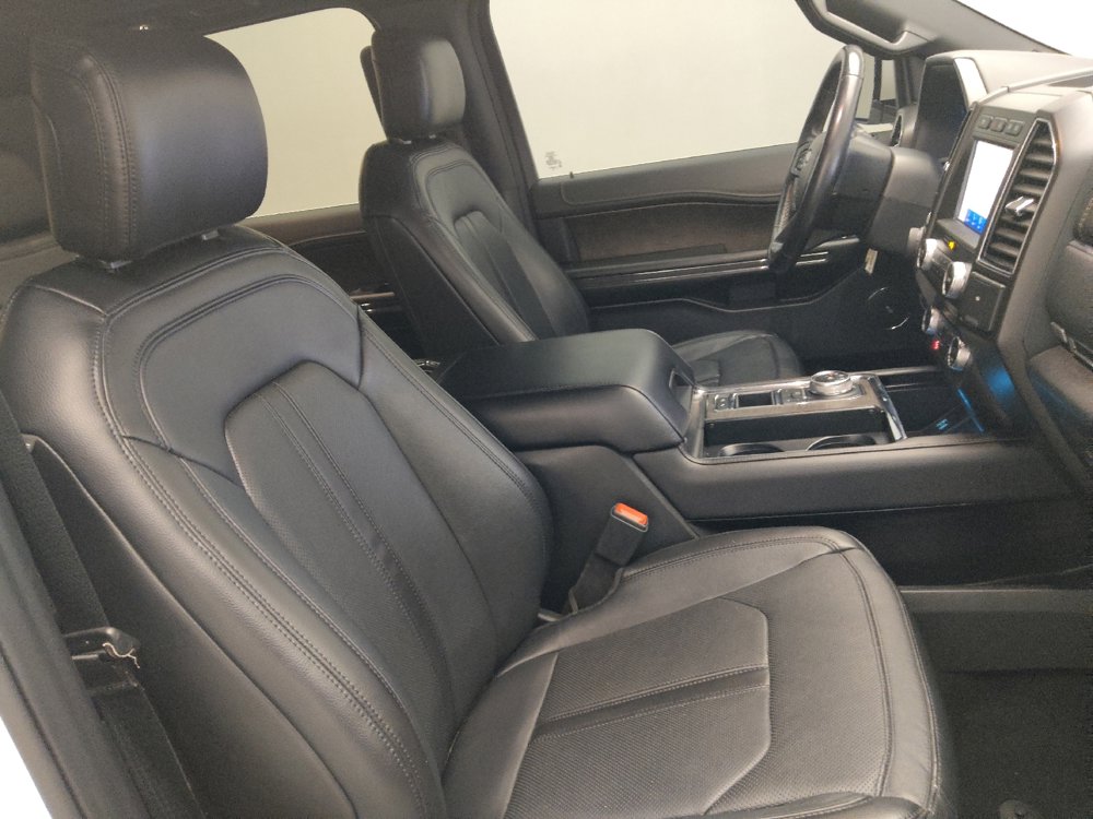 Used 2020 Ford Expedition Limited w/ Equipment Group 302A RWD image 21