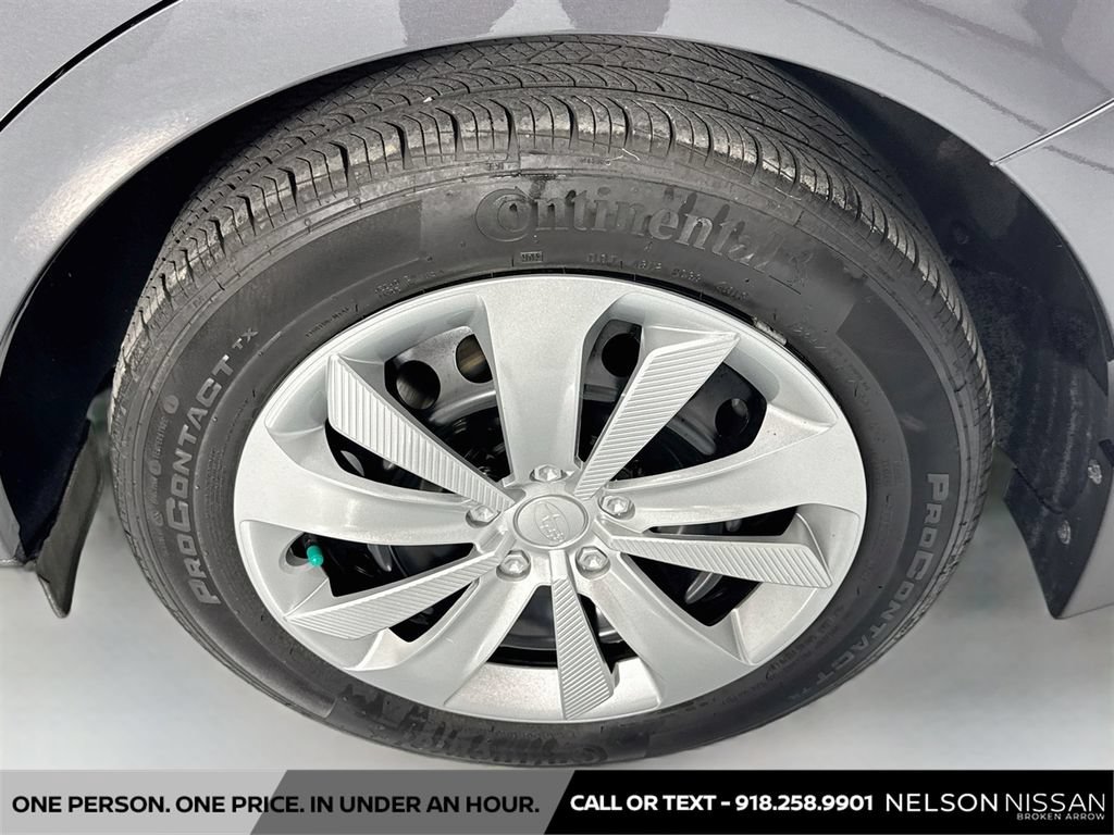 Used 2020 Subaru Impreza 2.0i AWD/4WD image 28