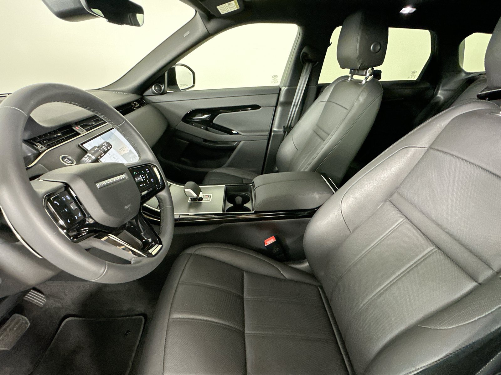 Used 2026 Land Rover Range Rover Evoque S AWD/4WD image 30