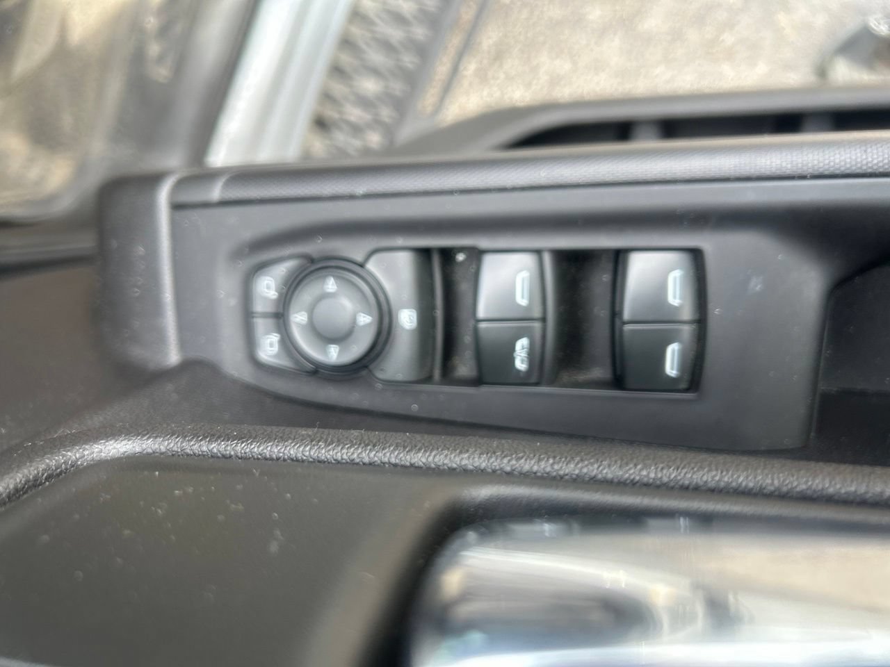 Used 2024 Chevrolet Silverado 1500 Custom Trail Boss w/ LPO, Dark Essentials Package AWD/4WD image 11